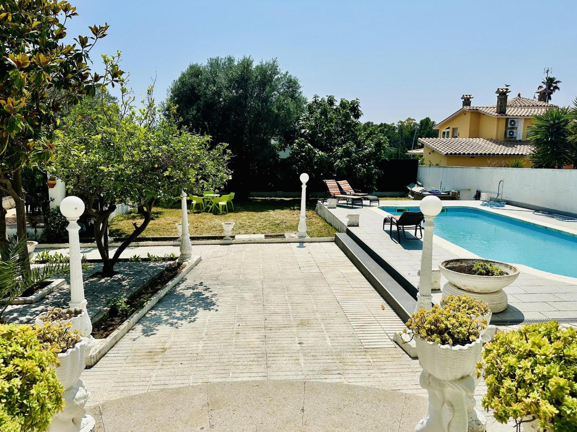 Encantadora Casa En Mas Matas, - Espacio, Confort Y Estilo Mediterraneo - Es-258-148 Hébergement de vacances Roses